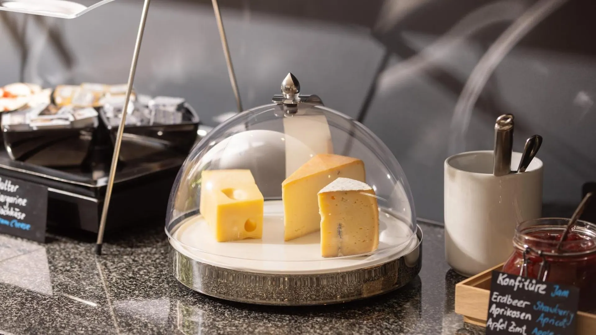 Fred Hotel Zuerich Hauptbahnhof